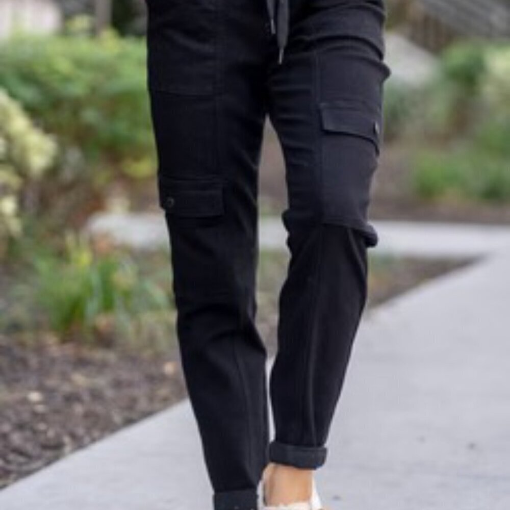 Judy Blue High Waist Cargo Cuff Black Jogger Denim Jeans - Size 7/28 - NWT